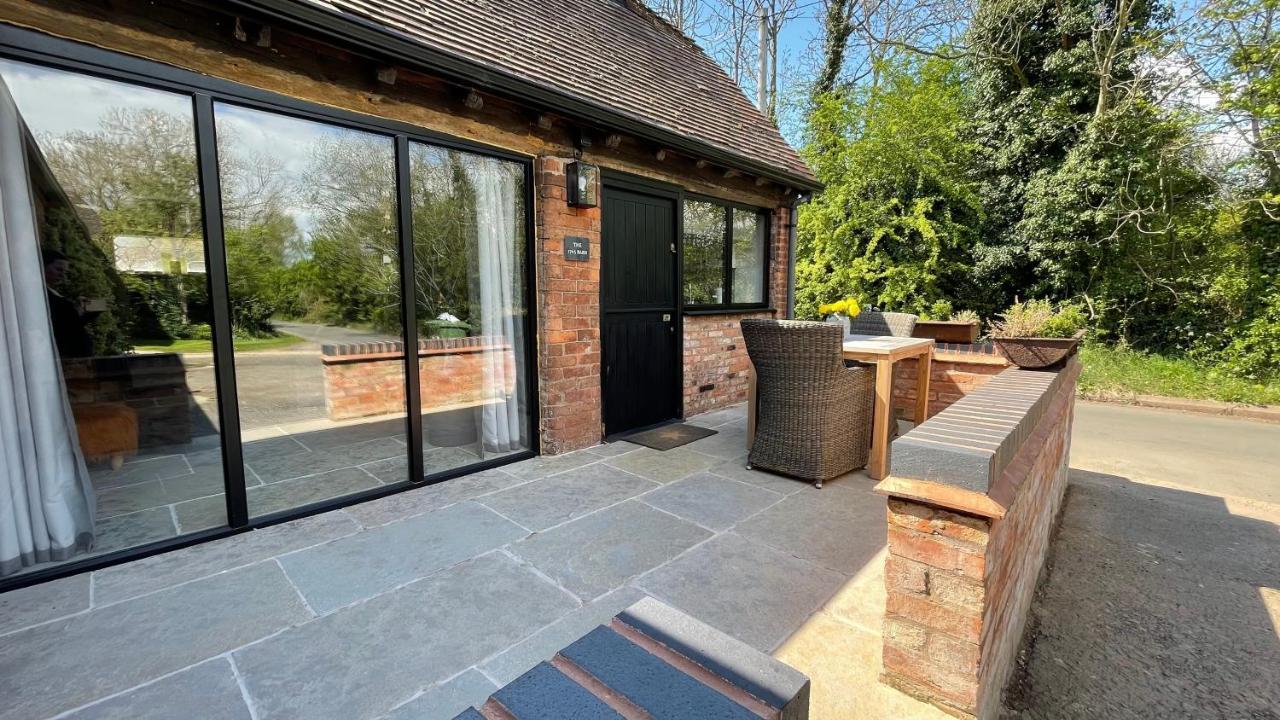 Elegant Peaceful Barn In Rural Village Setting Close To Stratford Upon Avon ภายนอก รูปภาพ